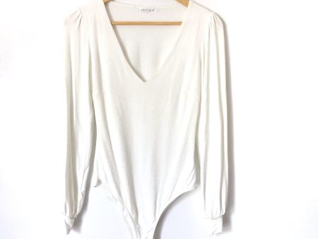 Vestique White V-Neck Long Sleeve Bodysuit- Size S Sale