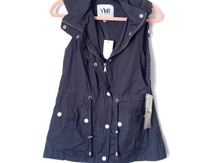 YMI Charcoal Zipper and Snap Removable Hood Vest NWT- Size S Online