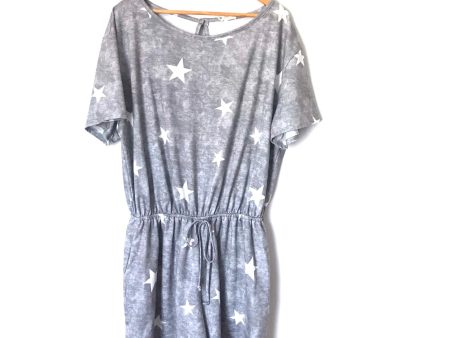 143 Story Grey Star Print Faux Drawstring Waist Romper- Size XL Online Sale