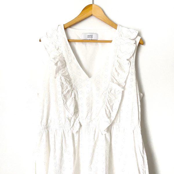 Textile Elizabeth and James White Eyelet Dress- Size XL Online