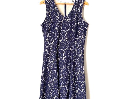 Donna Ricco Navy Floral Lace Crochet Hem Dress- Size 14 For Sale