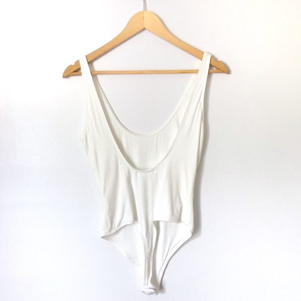 Vestique White Tank Bodysuit with Low Back- Size S Online now