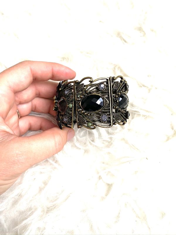 No Brand Metal Cuff With Black Beaded Floral Design Online Hot Sale