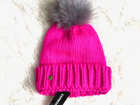 Express Pink Knit Pom Pom Hat NWT Fashion