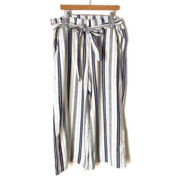 A New Approach Striped Paperbag Waist Pants- Size XL (Inseam 25 ) see notes For Cheap