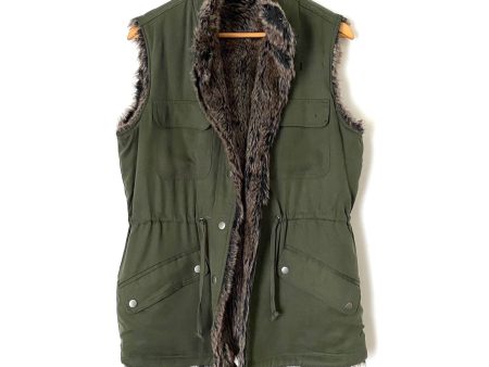 Cupcakes and Cashmere Military Style and Fur Reversible Vest- Size ~M Fashion