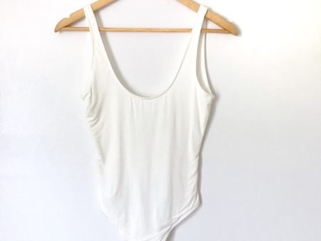 Vestique White Tank Bodysuit with Low Back- Size S Online now