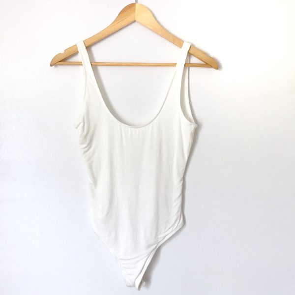 Vestique White Tank Bodysuit with Low Back- Size S Online now