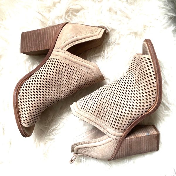 Vince Camuto Peep Toe Side Cut Out Perforated Booties- Size 8.5 Supply