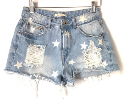 Vestique Light Wash Star Print Distressed Denim Shorts- Size S (see notes) Online