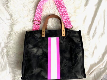 Bagging Rights GLO Girl Black Pink Handbag Online Hot Sale