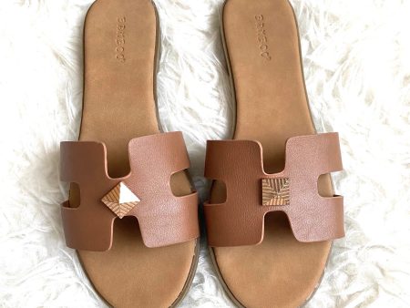 Bamboo Brown Single Stud Slip On Sandals - Size 7.5 For Cheap