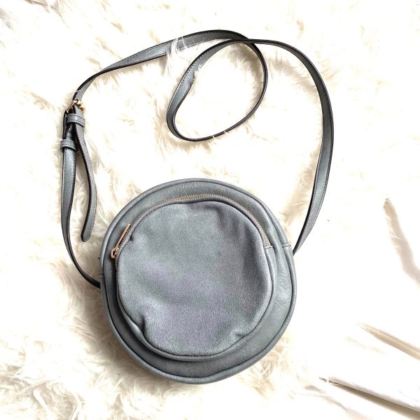 Sole Society Grey Suede and Leather Crossbody NWOT (Brand New) For Sale