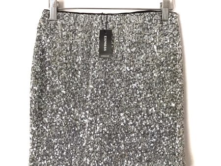 Express Silver Sequin Elastic Waistband Skirt NWT- Size XS For Sale