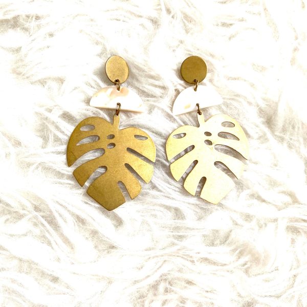 Accessory Concierge Leaf Earrings Online now