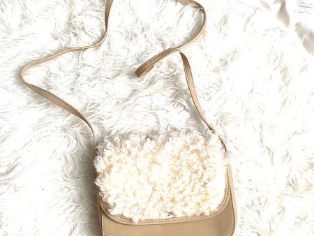 Universal Thread Suede and Front Faux Fur Crossbody (like new condtion) Online Sale