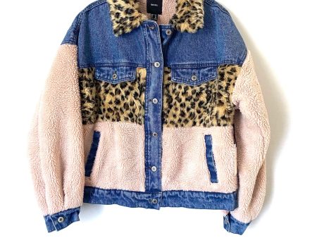 Forever21 Denim and Sherpa Animal Print Faux Fur Collar Jacket NWT- Size M Online Hot Sale