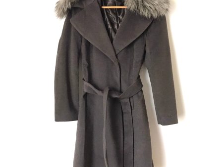 Tahari Charcoal Wool Blend Belted Coat with Removable Faux Fur Collar- Size ~S For Sale