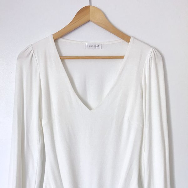 Vestique White V-Neck Long Sleeve Bodysuit- Size S Sale