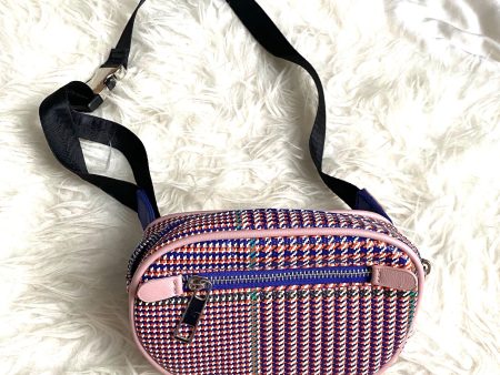 Like Dreams Nylon Fanny Pack (like new condition) Discount