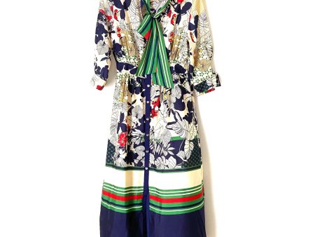 StyleWe Wishang Gangjiwu Green and Navy Tie Neck and Faux Heart Button Floral Dress- Size XL Online now