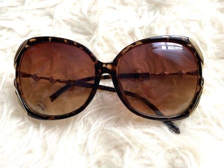 No Brand Tortoise Sunglasses with Design Fashion