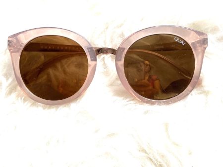 Quay Blush Pink Shook Sunglasses (LIKE NEW) For Sale