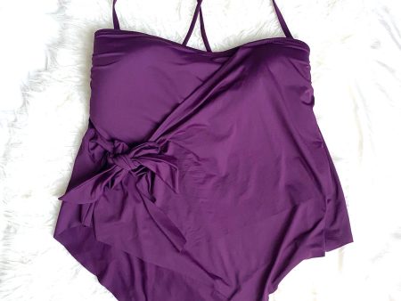 Becca ETC Purple Mulit Way Straps Front Tie Tankini Top NWT- Size 1X 16-18 (TOP ONLY) For Sale