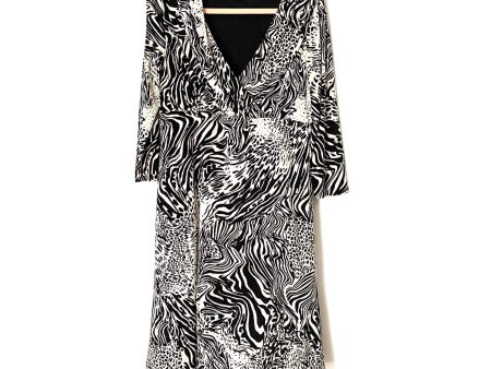 Spense Black and White Animal Print Dress- Size 10 For Sale