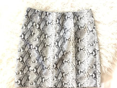 Wild Honey Grey Faux Leather Snakeskin Skirt- Size S Online now