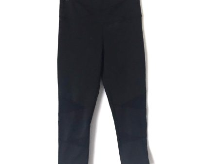 Yummie Black Cropped Legging with Vents- Size S (Inseam 19.5”) For Sale