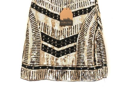 Main Strip Gold Sequin Skirt NWT- Size S Fashion