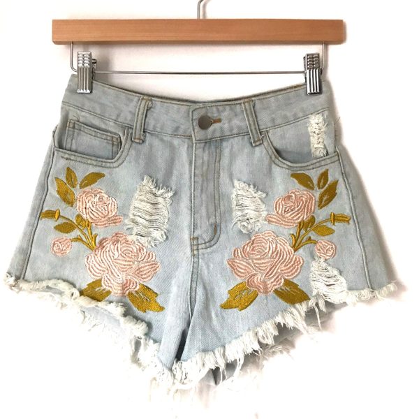 36 Point 5 Embroidered Light Wash Cut Off Shorts- Size S Hot on Sale