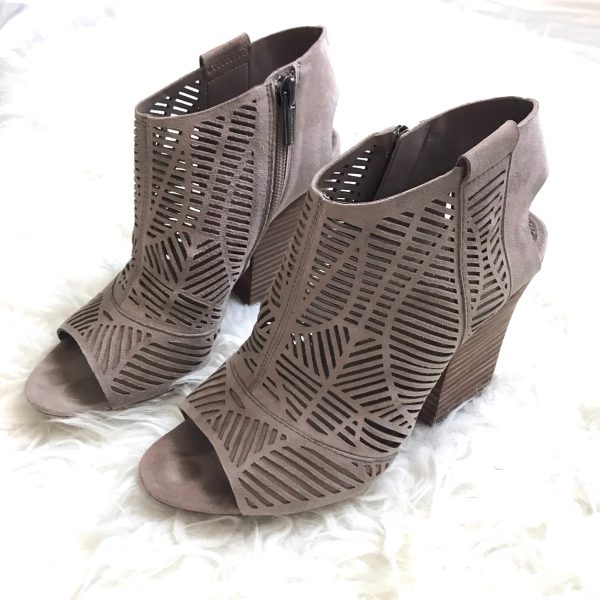 Vince Camuto Perforated Peep Toe Block Heels- Size 7 Online now